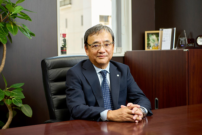 NTSホールディングス株式会社 代表取締役社長 小林 英利の顔写真